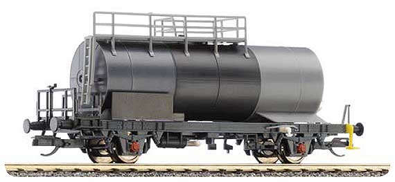 Tank car "Hochst"<br /><a href='images/pictures/Tillig/14990.jpg' target='_blank'>Full size image</a>